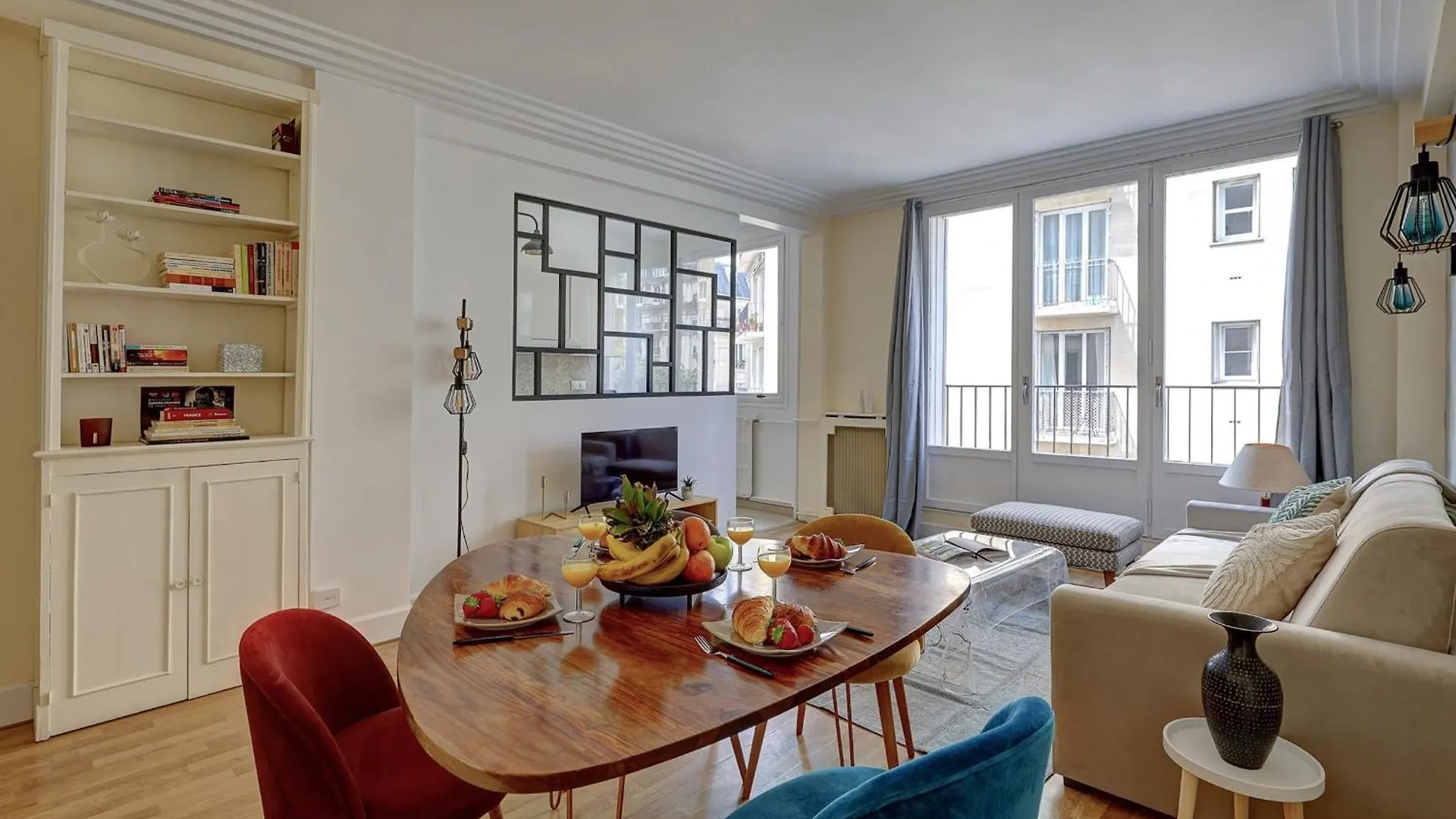 Champ De Mars & Eiffel Tower - 1Br - Cityapartmentstay Paříž 0*,  Francie