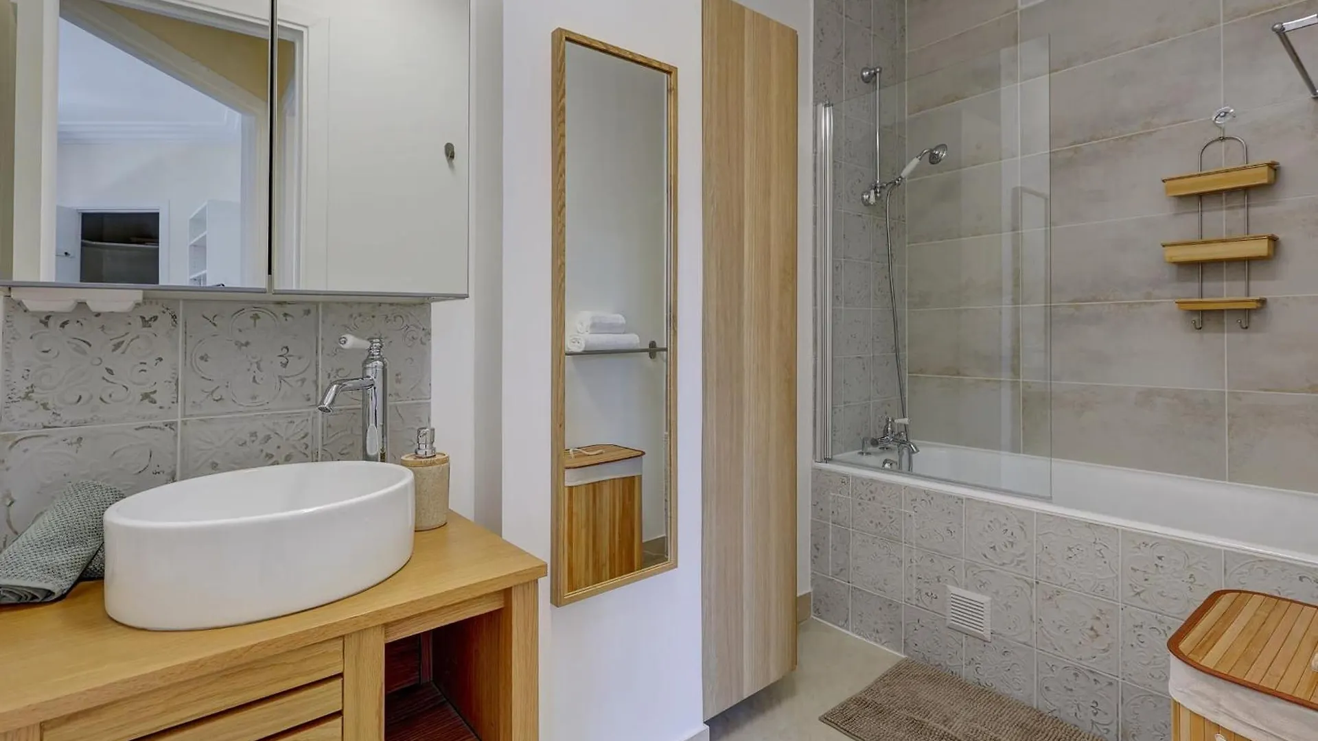 Champ De Mars & Eiffel Tower - 1Br - Cityapartmentstay Paříž Francie