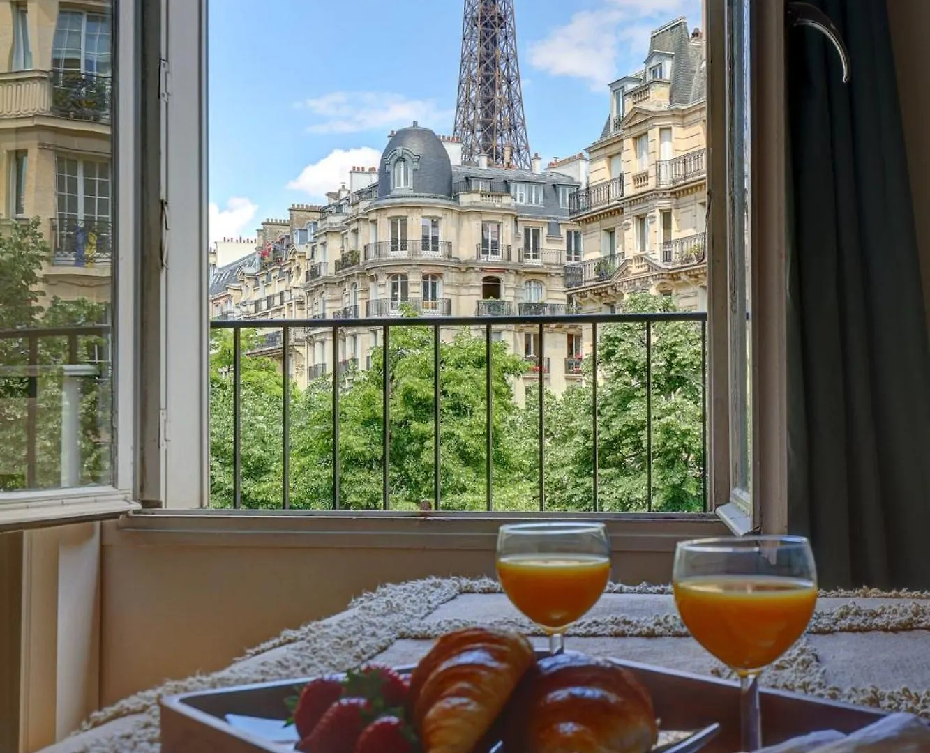Champ De Mars & Eiffel Tower - 1Br - Cityapartmentstay Paříž Francie